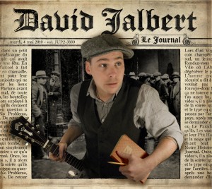 "Le Journal" par David Jalbert (photo de David sur une page de journal)