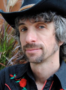 Éric Goulet L'album country d'Éric Goulet sortira le 7 novembre à Montréal!