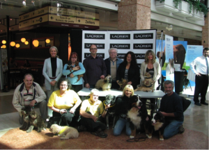 Le samedi 15 et le dimanche 16 octobre, profitez de ce Grand Salon Info Canin Le samedi 15 et le dimanche 16 octobre, profitez de ce Grand Salon Info Canin