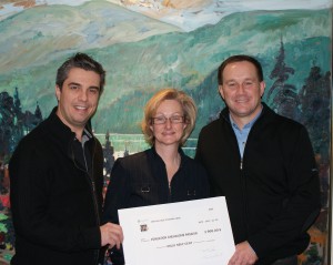 Fondation Chevalerie Joël Thibault, directeur de la programmation Festival Jazz etcetera Lévis; DianePlante, co-fondatrice Fondation Chevalerie Passion et François Brunet, Directeur général Festival Jazz etcetera Lévis.
