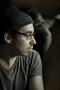 Sagot sera en spectacle à Laval, avant sa rentrée montréalaise du 20 avril, à la Galerie d'art du Vieux Sainte-Rose le 6 avril prochain. Sagot sera en spectacle à Laval, avant sa rentrée montréalaise du 20 avril, à la Galerie d'art du Vieux Sainte-Rose le 6 avril prochain.