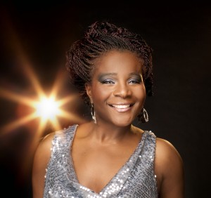son spectacle Voyage latin, le samedi 21 avril 2012 à 20 h, dans la Salle Desjardins.