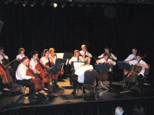 Les Violoncelles Enchanteurs  Un voyage en Italie…  Classique  Dimanche 13 mai à 10 h