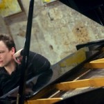 Le pianiste Romain Descharmes