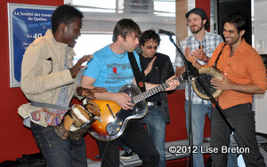 Daniel Boucher avec le groupe de Mario Saint-Amand