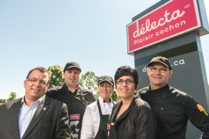 Renaud Roy, président Délecta; Mario Lapointe, associé et maître boucher; Andrée Frenette, associée et responsable du service à la clientèle; Nathalie Roy, vice-présidente et Frank Weissmuller, associé et chef