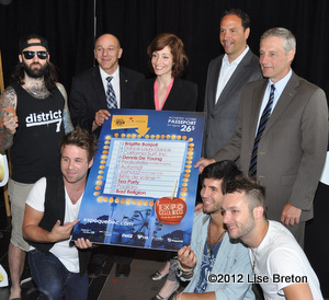 Le groupe Automat (en bas), Alexandre Laperrière, Maryse Bourque, Patrick Lamy, Richard Côté ( en haut)