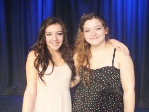 Lauréates_ESMSA Déborah Bouchard-Grandmont et Joany Boily
