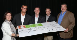 Mme Annie Asselin, M. Sylvain Boudreau, M. Richard Coulombe, M. Simon Bernier et M. Glen Constantin.