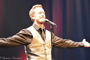 Renaud Paradis chante Brel