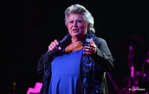 Ginette Reno