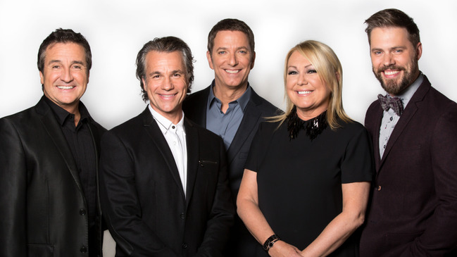 Un air de famille - René Simard, Bruno Pelletier, Patrice L'Ecuyer, Johanne Blouin, Jean-François Breau (automne 2014) © photo: ICI Radio-Canada Téllé