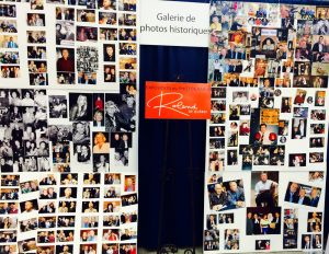 Le mur de photos de Roland de Québec en hommage à Gilles Latulippe et à la porte-parole du Salon, Danielle Ouimet. Présenté au Salon tout le weekend.© photo: Roland de Québec