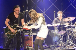 Une belle complicité entre Stéphanie et ses musiciens
