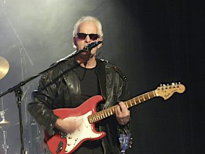 le guitariste Guy Duval, ( Buddy Baker,)