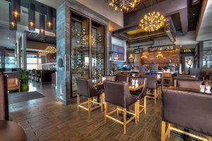 Le restaurant St-Hubert de Val-Bélair qui arbore le nouveau « look St-Hubert comme le fera le St-Hubert de Bouvier Crédit photo : Les Rôtisseries St-Hubert Ltée.