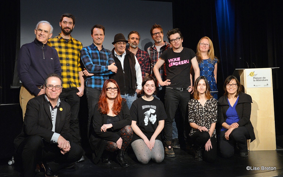 Les artistes et responsables présents à la conférence de presse de la Maison de la littérature