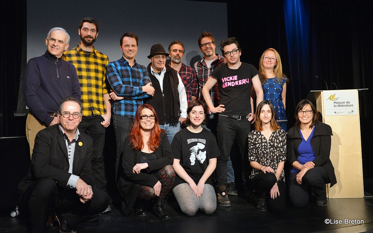 Les artistes et responsables  présents à la conférence de presse de la Maison de la littérature