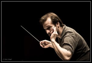Fabien Gabel chef et directeur musical de l'OSQ