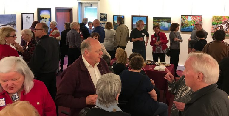 Une exposition collective très colorée pour 26 artistes de la SACQ