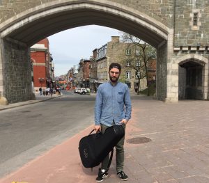 Mat Vezio dans le Vieux-Québec