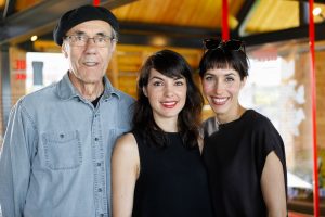 Bernard, Anne et Catherine Monna