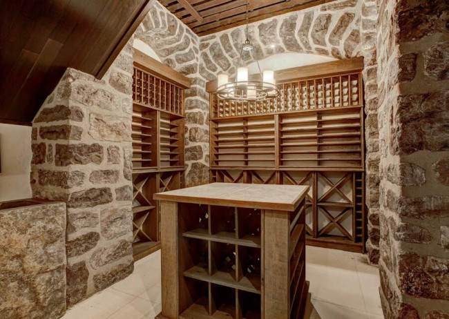 Cellier maison de Jacques Villeneuve