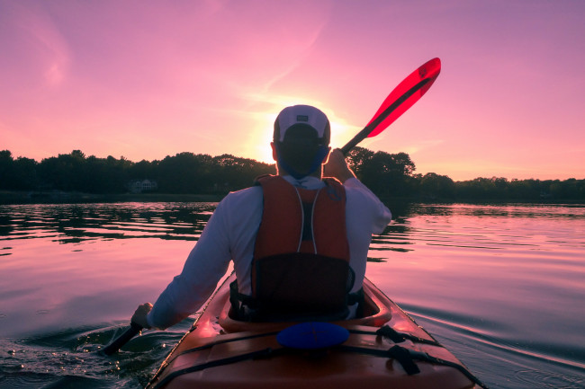 Faire une balade en canot ou en kayak
