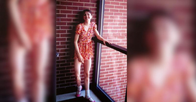 1976 – La Madonna de 18 ans pose pour la caméra